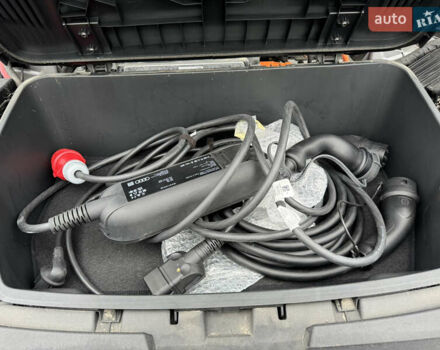 Сірий Ауді E-Tron, об'ємом двигуна 0 л та пробігом 61 тис. км за 39999 $, фото 8 на Automoto.ua