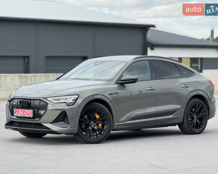 Ауди E-Tron 2022 в Виннице на Automoto.ua Серый Ауди E-Tron, объемом двигателя 0 л и пробегом 150 тыс. км за 39207 $, фото 16 на Automoto.ua