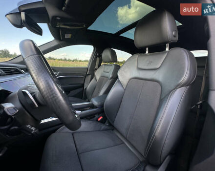 Сірий Ауді E-Tron, об'ємом двигуна 0 л та пробігом 80 тис. км за 38700 $, фото 24 на Automoto.ua