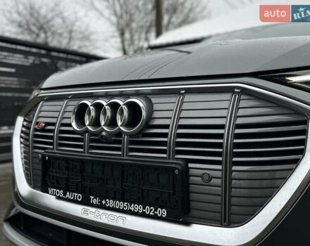 Серый Ауди E-Tron, объемом двигателя 0 л и пробегом 48 тыс. км за 49999 $, фото 14 на Automoto.ua