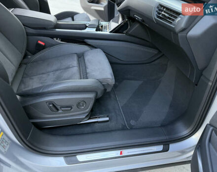 Сірий Ауді E-Tron, об'ємом двигуна 0 л та пробігом 63 тис. км за 39999 $, фото 40 на Automoto.ua