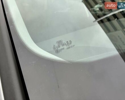 Серый Ауди E-Tron, объемом двигателя 0 л и пробегом 112 тыс. км за 31900 $, фото 33 на Automoto.ua