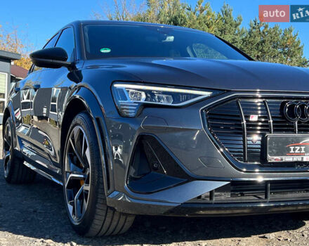 Серый Ауди E-Tron, объемом двигателя 0 л и пробегом 42 тыс. км за 47848 $, фото 8 на Automoto.ua