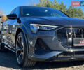 Серый Ауди E-Tron, объемом двигателя 0 л и пробегом 42 тыс. км за 47848 $, фото 8 на Automoto.ua