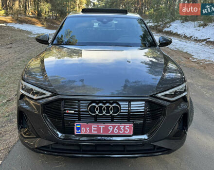 Серый Ауди E-Tron, объемом двигателя 0 л и пробегом 109 тыс. км за 34999 $, фото 27 на Automoto.ua