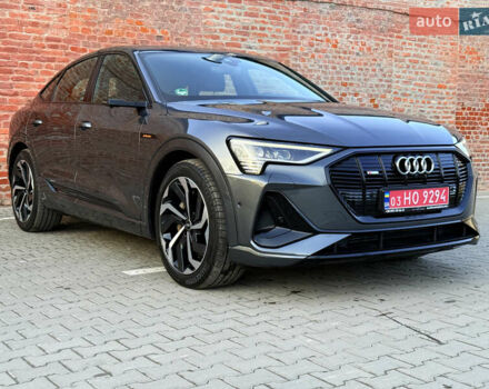 Серый Ауди E-Tron, объемом двигателя 0 л и пробегом 84 тыс. км за 39999 $, фото 5 на Automoto.ua