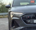 Серый Ауди E-Tron, объемом двигателя 0 л и пробегом 14 тыс. км за 53999 $, фото 27 на Automoto.ua