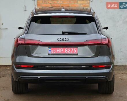 Сірий Ауді E-Tron, об'ємом двигуна 0 л та пробігом 100 тис. км за 41888 $, фото 7 на Automoto.ua