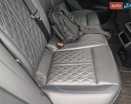 Сірий Ауді E-Tron, об'ємом двигуна 0 л та пробігом 36 тис. км за 47777 $, фото 36 на Automoto.ua