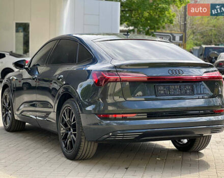 Серый Ауди E-Tron, объемом двигателя 0 л и пробегом 15 тыс. км за 42500 $, фото 13 на Automoto.ua