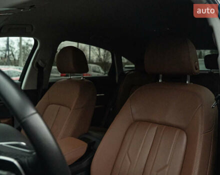 Сірий Ауді E-Tron, об'ємом двигуна 0 л та пробігом 64 тис. км за 37900 $, фото 39 на Automoto.ua