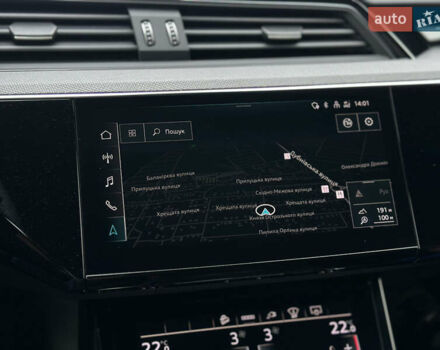 Сірий Ауді E-Tron, об'ємом двигуна 0 л та пробігом 22 тис. км за 49999 $, фото 71 на Automoto.ua