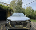 Сірий Ауді E-Tron, об'ємом двигуна 0 л та пробігом 5 тис. км за 42000 $, фото 6 на Automoto.ua