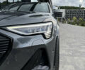 Серый Ауди E-Tron, объемом двигателя 0 л и пробегом 16 тыс. км за 50000 $, фото 7 на Automoto.ua