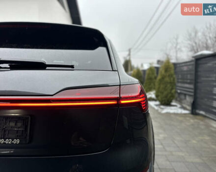 Серый Ауди E-Tron, объемом двигателя 0 л и пробегом 48 тыс. км за 49999 $, фото 30 на Automoto.ua