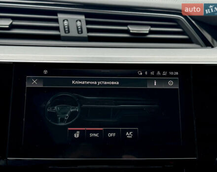 Сірий Ауді E-Tron, об'ємом двигуна 0 л та пробігом 59 тис. км за 45999 $, фото 44 на Automoto.ua