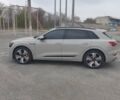 Серый Ауди E-Tron, объемом двигателя 0 л и пробегом 30 тыс. км за 45000 $, фото 2 на Automoto.ua