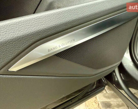 Серый Ауди E-Tron, объемом двигателя 0 л и пробегом 37 тыс. км за 49500 $, фото 37 на Automoto.ua