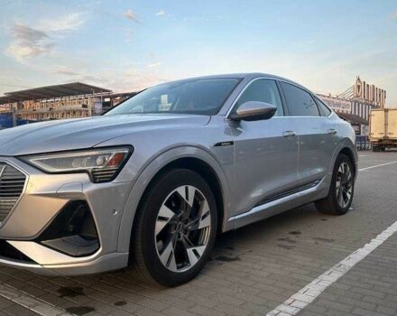 Сірий Ауді E-Tron, об'ємом двигуна 0 л та пробігом 40 тис. км за 56000 $, фото 8 на Automoto.ua