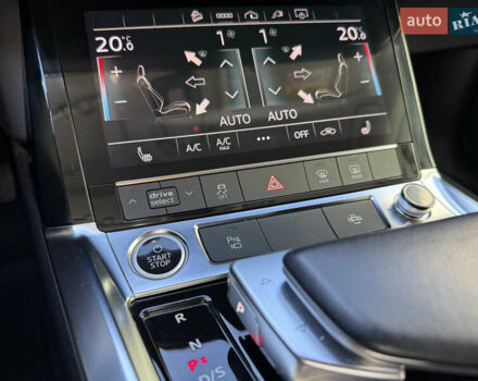 Серый Ауди E-Tron, объемом двигателя 0 л и пробегом 90 тыс. км за 33000 $, фото 56 на Automoto.ua