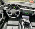 Серый Ауди E-Tron, объемом двигателя 0 л и пробегом 126 тыс. км за 34995 $, фото 19 на Automoto.ua