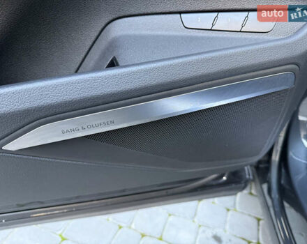 Серый Ауди E-Tron, объемом двигателя 0 л и пробегом 13 тыс. км за 36500 $, фото 22 на Automoto.ua