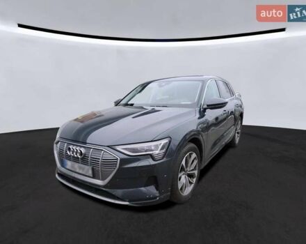Сірий Ауді E-Tron, об'ємом двигуна 0 л та пробігом 87 тис. км за 40400 $, фото 5 на Automoto.ua
