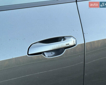 Серый Ауди E-Tron, объемом двигателя 0 л и пробегом 14 тыс. км за 53999 $, фото 43 на Automoto.ua