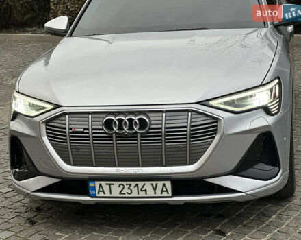 Сірий Ауді E-Tron, об'ємом двигуна 0 л та пробігом 80 тис. км за 39900 $, фото 22 на Automoto.ua
