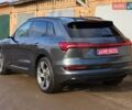 Сірий Ауді E-Tron, об'ємом двигуна 0 л та пробігом 100 тис. км за 41888 $, фото 4 на Automoto.ua