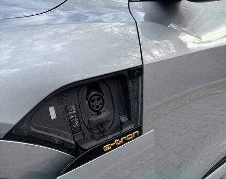 Серый Ауди E-Tron, объемом двигателя 0 л и пробегом 145 тыс. км за 29500 $, фото 11 на Automoto.ua