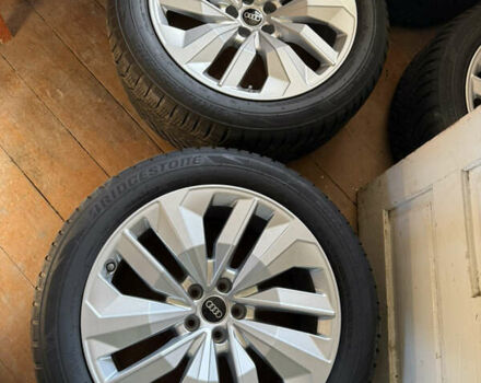 Серый Ауди E-Tron, объемом двигателя 0 л и пробегом 65 тыс. км за 53900 $, фото 40 на Automoto.ua