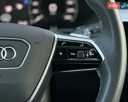 Сірий Ауді E-Tron, об'ємом двигуна 0 л та пробігом 25 тис. км за 47431 $, фото 54 на Automoto.ua