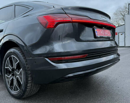 Серый Ауди E-Tron, объемом двигателя 0 л и пробегом 197 тыс. км за 23900 $, фото 13 на Automoto.ua