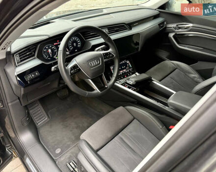Сірий Ауді E-Tron, об'ємом двигуна 0 л та пробігом 39 тис. км за 46500 $, фото 30 на Automoto.ua