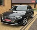 Серый Ауди E-Tron, объемом двигателя 0 л и пробегом 99 тыс. км за 32999 $, фото 2 на Automoto.ua