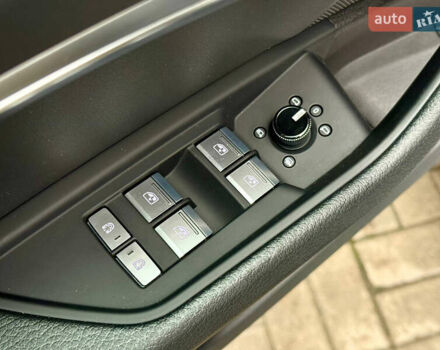 Сірий Ауді E-Tron, об'ємом двигуна 0 л та пробігом 39 тис. км за 46500 $, фото 36 на Automoto.ua