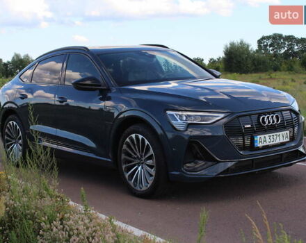 Сірий Ауді E-Tron, об'ємом двигуна 0 л та пробігом 80 тис. км за 38700 $, фото 3 на Automoto.ua