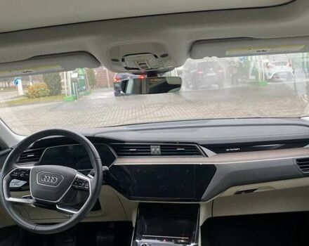 Сірий Ауді E-Tron, об'ємом двигуна 0 л та пробігом 26 тис. км за 34000 $, фото 20 на Automoto.ua