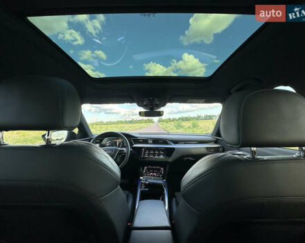 Сірий Ауді E-Tron, об'ємом двигуна 0 л та пробігом 80 тис. км за 38700 $, фото 32 на Automoto.ua
