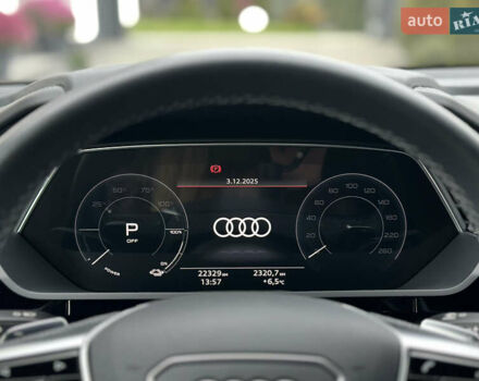 Сірий Ауді E-Tron, об'ємом двигуна 0 л та пробігом 22 тис. км за 49999 $, фото 61 на Automoto.ua