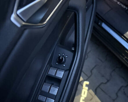 Серый Ауди E-Tron, объемом двигателя 0 л и пробегом 45 тыс. км за 42000 $, фото 38 на Automoto.ua