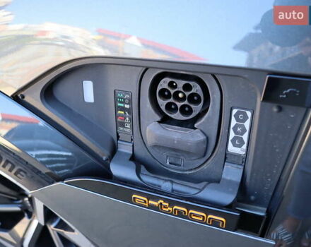 Серый Ауди E-Tron, объемом двигателя 0 л и пробегом 37 тыс. км за 55900 $, фото 11 на Automoto.ua