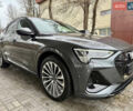 Сірий Ауді E-Tron, об'ємом двигуна 0 л та пробігом 39 тис. км за 46500 $, фото 6 на Automoto.ua