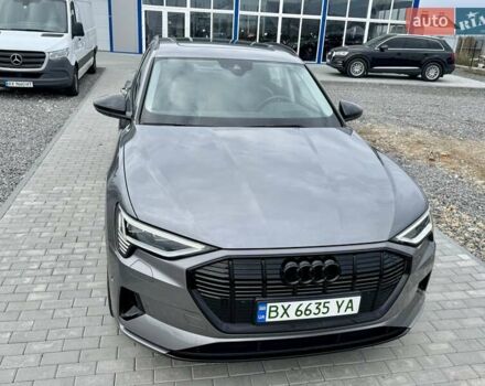 Ауди E-Tron 2022 в Хмельницком на Automoto.ua Серый Ауди E-Tron, объемом двигателя 0 л и пробегом 82 тыс. км за 39999 $, фото 8 на Automoto.ua