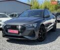 Серый Ауди E-Tron, объемом двигателя 0 л и пробегом 70 тыс. км за 39650 $, фото 4 на Automoto.ua