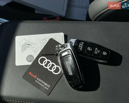 Серый Ауди E-Tron, объемом двигателя 0 л и пробегом 32 тыс. км за 42131 $, фото 81 на Automoto.ua