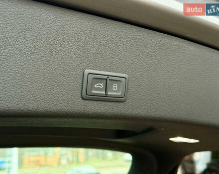 Серый Ауди E-Tron, объемом двигателя 0 л и пробегом 39 тыс. км за 44500 $, фото 18 на Automoto.ua