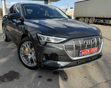 Серый Ауди E-Tron, объемом двигателя 0 л и пробегом 31 тыс. км за 40500 $, фото 11 на Automoto.ua