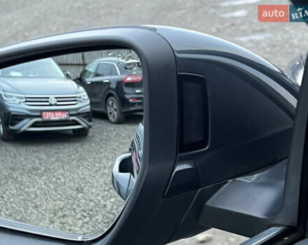 Серый Ауди E-Tron, объемом двигателя 0 л и пробегом 32 тыс. км за 41367 $, фото 16 на Automoto.ua